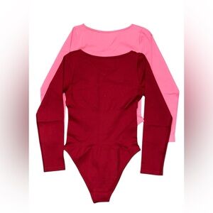 Long sleeve-Vneck bodysuit top- NWOT- M